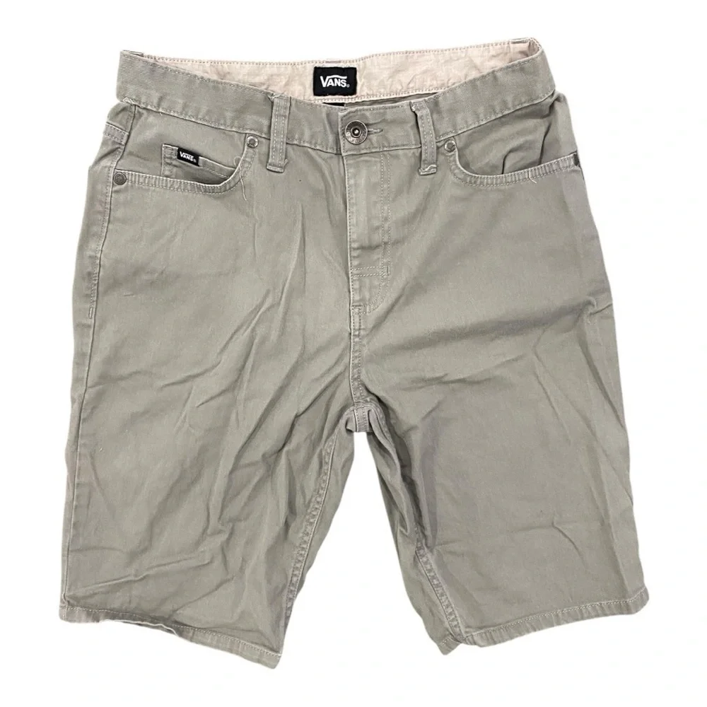 VANS men’s Gray Flat Front Shorts Casual Style skater short sz 28 unisex tomboy